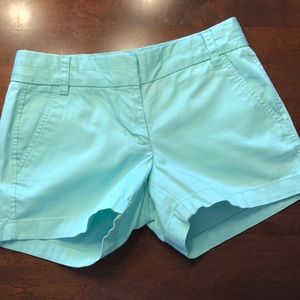 ⬇️ $24 Jcrew chino shorts. Size 0. GUC.